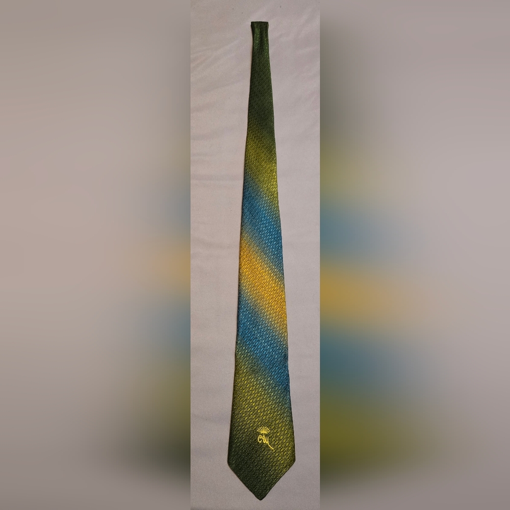 Vintage Countess Mara Tie